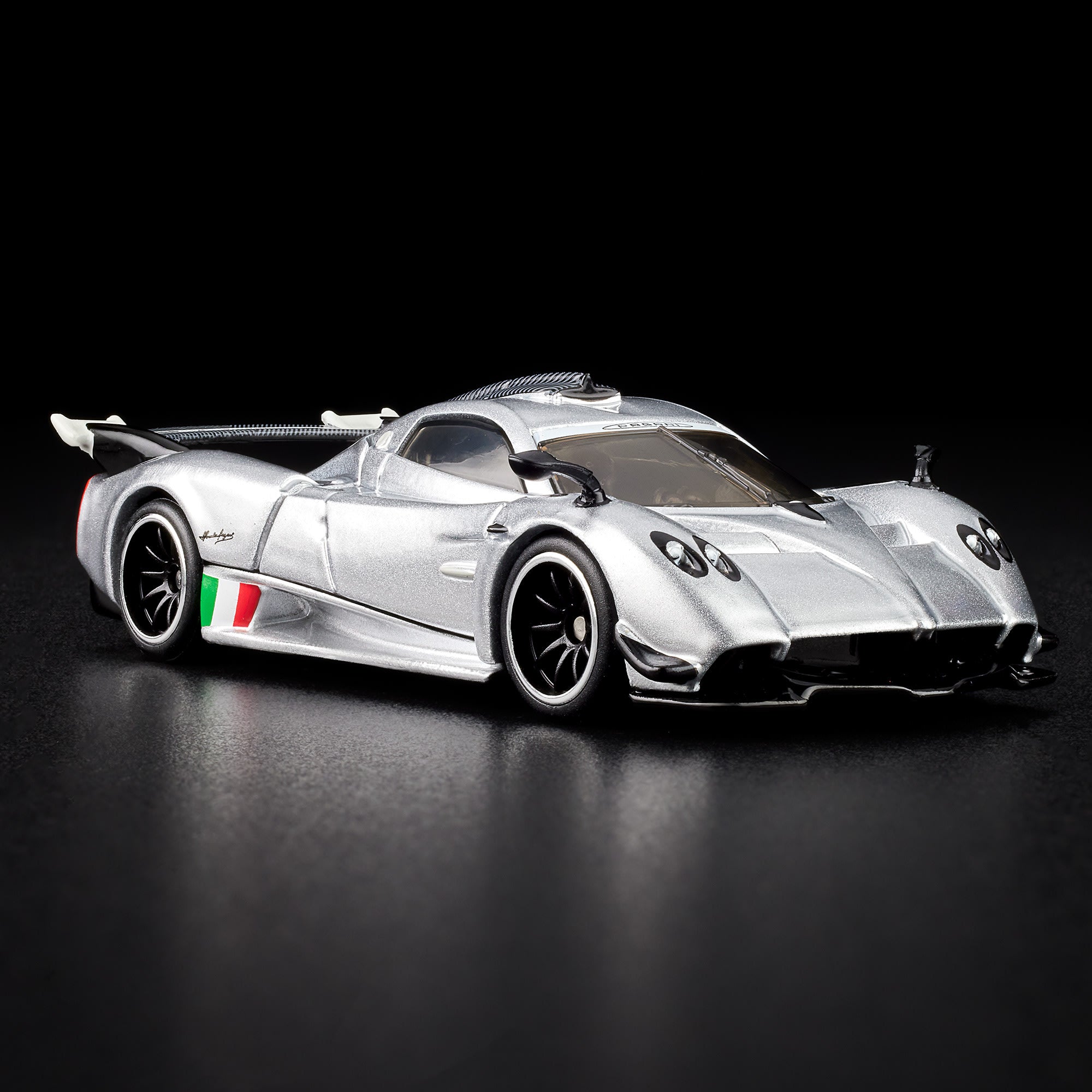 RLC Exclusive Pagani Huayra R